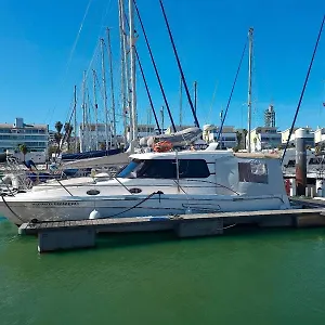 Botel Private Yacht Confort: We Our Guests, Lissabon